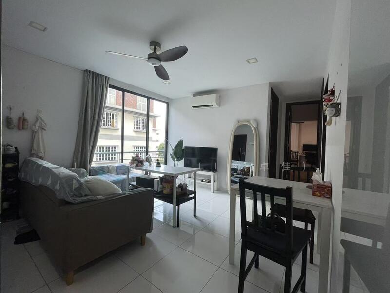 East Coast / Marine Parade • 221 Joo Chiat Place Three-Bedroom Apartment